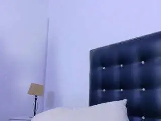 Camsoda Sex Cam of skinny-hottie18