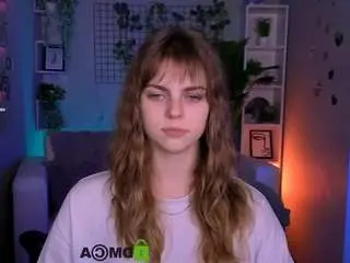 Camsoda Free Porn Cam of flora-ri