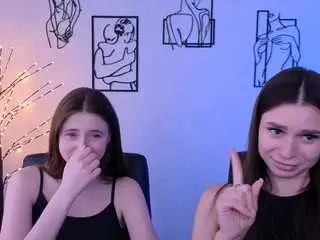 Camsoda Sex Chat of flora-ri