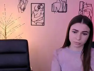 Camsoda Free Porn Cam of flora-ri