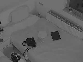Camsoda Nude Webcam of voyeurcam-julmodels-bed-7