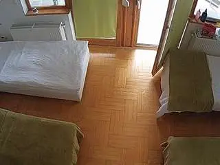 Camsoda Sex Cam of voyeurcam-julmodels-bed-7