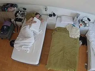 Camsoda Watch Live Sex Cams of voyeurcam-julmodels-bed-7