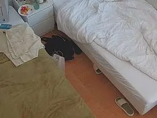 Camsoda Free Porn Cam of voyeurcam-julmodels-bed-7