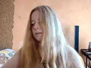 Camsoda Nude Webcam of dionnaseegars