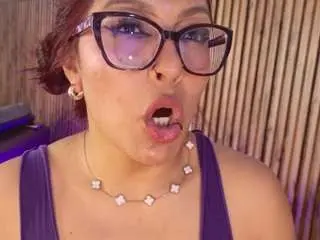 Camsoda Sex Cam of veronicadeleon