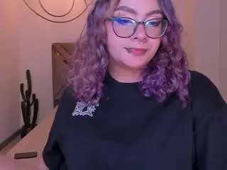 Camsoda Adult Video Chat of loiseharper