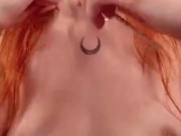 Chaturbate Free Porn Cam of amyskymoon
