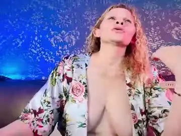 Chaturbate Watch Live Sex Cams of evangelinelove_