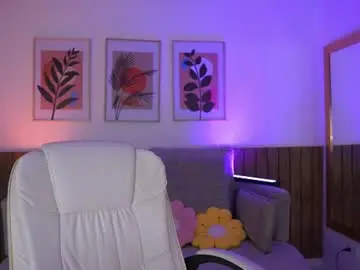 Chaturbate Watch Live Sex Cams of jadesummerr