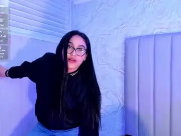 Chaturbate Live Sex Cam of lya_dubois_