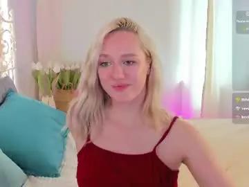 Chaturbate Live Sex Cam of chloedeccker