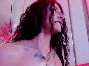 Chaturbate Live Sex Cam of kendallrogers1