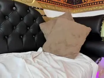 Chaturbate Watch Live Sex Cams of iliy_pervertedx