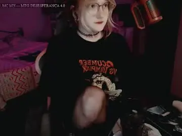 Chaturbate Nude Webcam of raiingurl