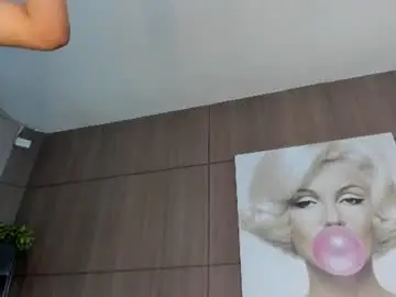 Chaturbate Sex Cam of saraycollins