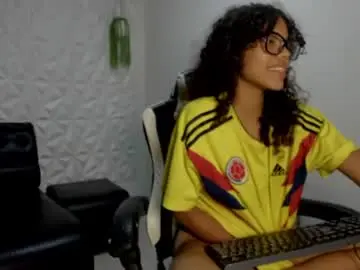 Chaturbate Free Porn Cam of karo_20y