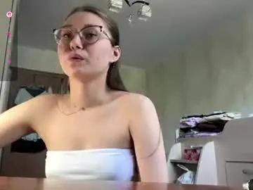 Chaturbate Adult Video Chat of lucindascercy