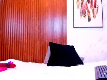 Chaturbate Free Live Porn of nahomirosse__