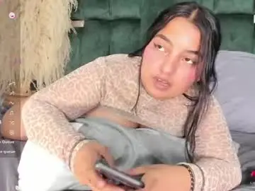 Chaturbate Nude Webcam of chloe_jackson25