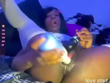 Chaturbate Free Live Porn of bloggirllaurel