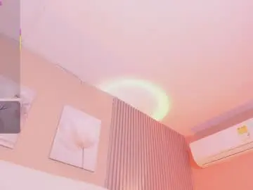 Chaturbate Live Sex Cam of lilly_2809_
