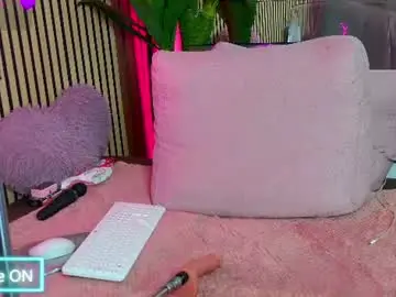 Chaturbate Live Sex Cam of rebeldools