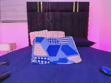 Chaturbate Live Sex Cam of alexa_meller