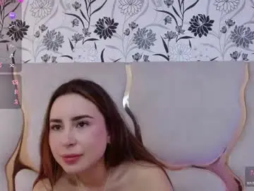 Chaturbate Live Sex Cam of alesia_tay