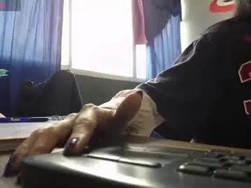 Chaturbate Free Live Porn of alma_sweet
