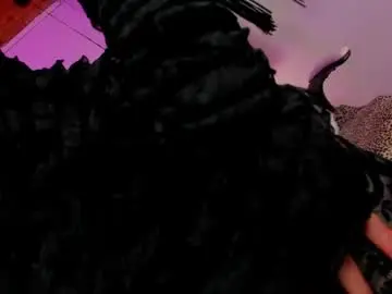 Chaturbate Live Porn of trinityy__