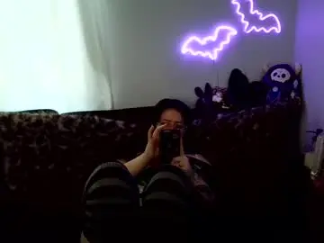 Chaturbate Nude Webcam of harleydem0n666