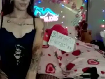 Chaturbate Free Porn Cam of ivorytrixx