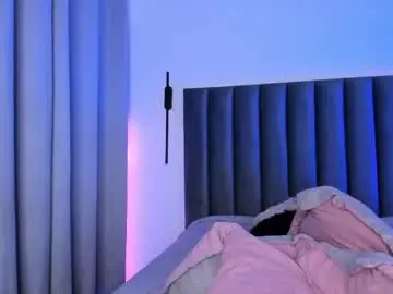 Chaturbate Live Sex Cam of lilith_rosee