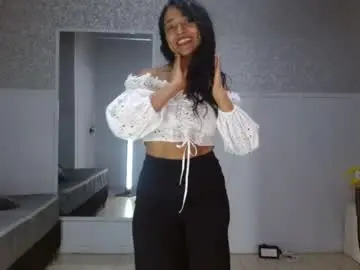 Chaturbate Nude Webcam of selene_bubble