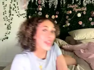 Chaturbate Sex Cam of lyracovee