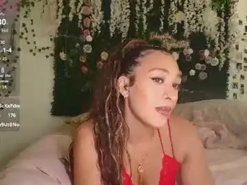 Chaturbate Free Porn Cam of lyracovee