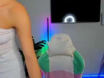 Chaturbate Sex Cam of cherry__kiss