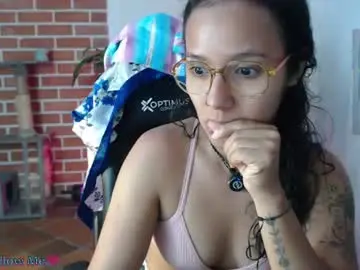 Chaturbate Free Porn Cam of gaia_333