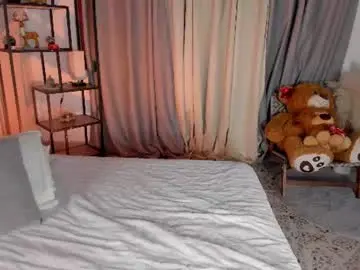 Chaturbate Watch Live Sex Cams of amber_maxwell