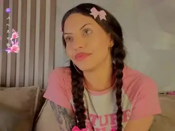 Chaturbate Live Sex Cam of iammikaella