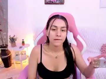 Chaturbate Nude Webcam of emmamyers_