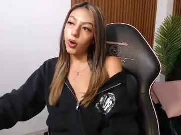 Chaturbate Adult Video Chat of myla_tay