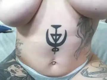 Chaturbate Free Porn Cam of kennyvibe
