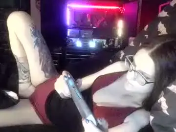 Chaturbate Live Porn of mizzbonez
