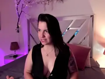 Chaturbate Watch Live Sex Cams of angeliqueboyer__
