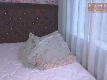 Chaturbate Live Sex Cam of cute_darina