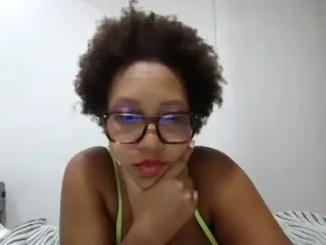 Chaturbate Adult Webcams of meganhotxx2