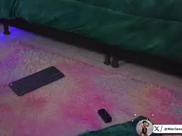 Chaturbate Watch Live Sex Cams of mariana_monroe04