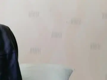 Chaturbate Adult Webcam of skinnyneighbour_